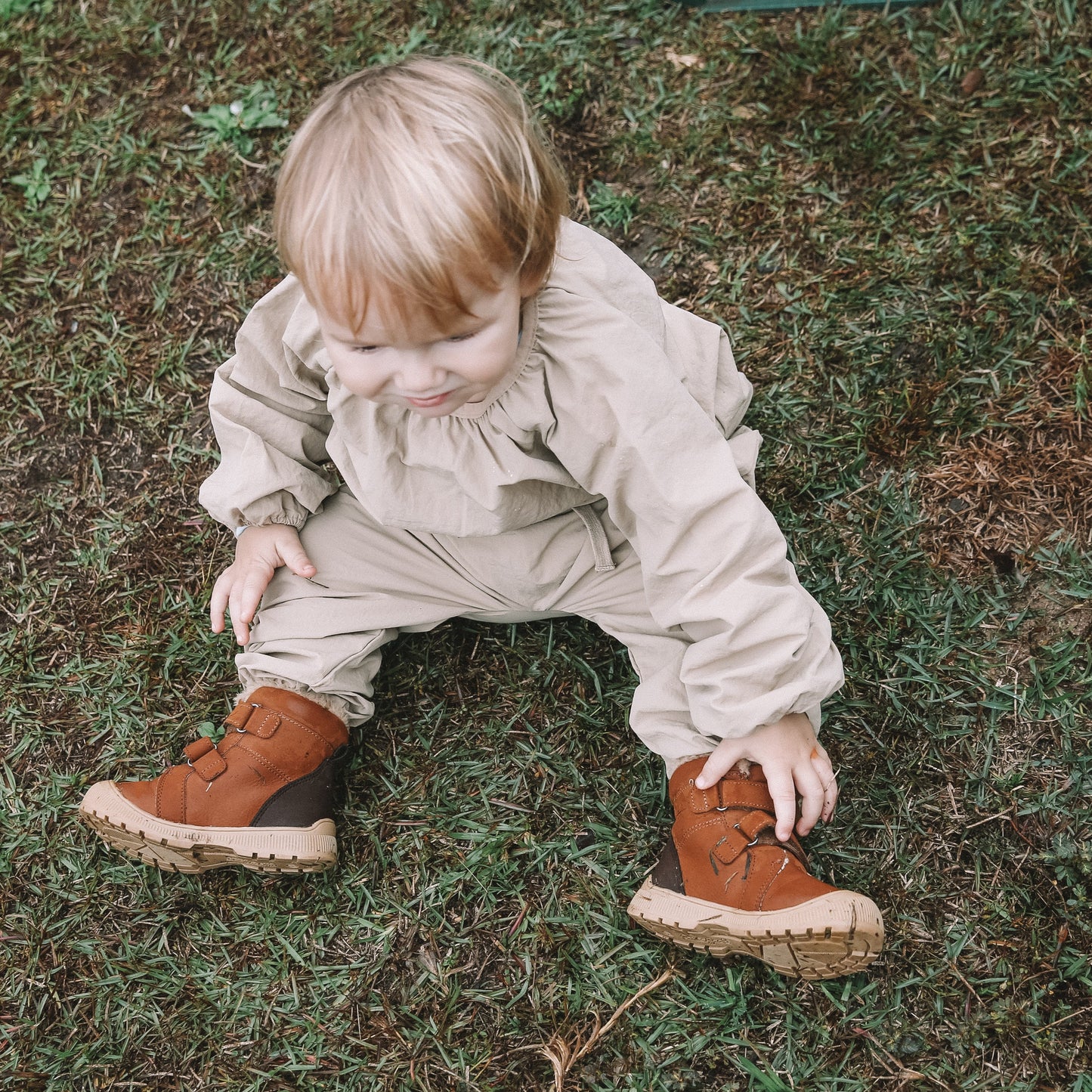 rain pant - stone